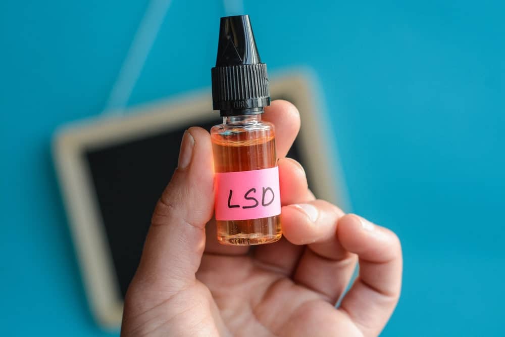 Recognizing and Avoiding Dangerous Research Chemicals Sold as LSD